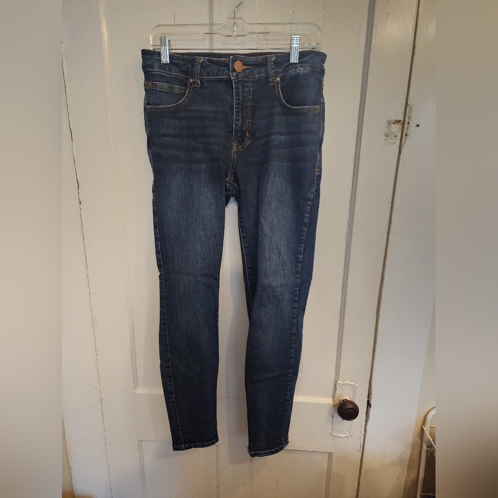 Maurices ever flex skinny jeans size 10